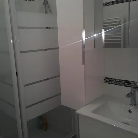 Chez Acorine Quarto em Acomodações Particulares Nancy