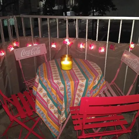 Quarto em Acomodações Particulares Chez Acorine