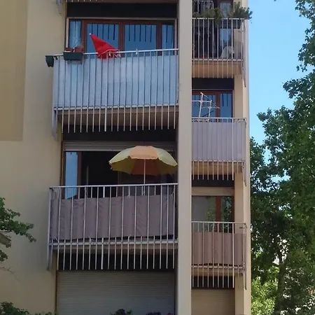 Quarto em Acomodações Particulares Chez Acorine Nancy