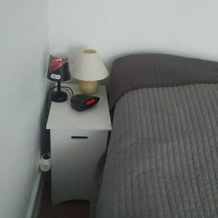 Quarto em Acomodações Particulares Chez Acorine